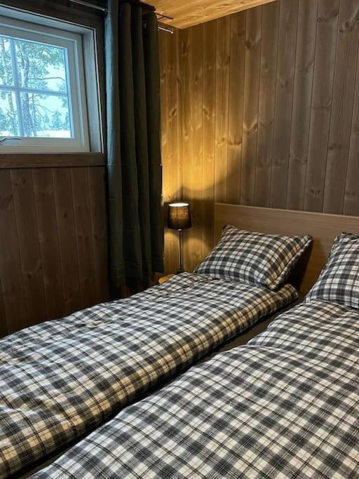 Cosy Cabin Between Lake And Mountain Treungen Luaran gambar