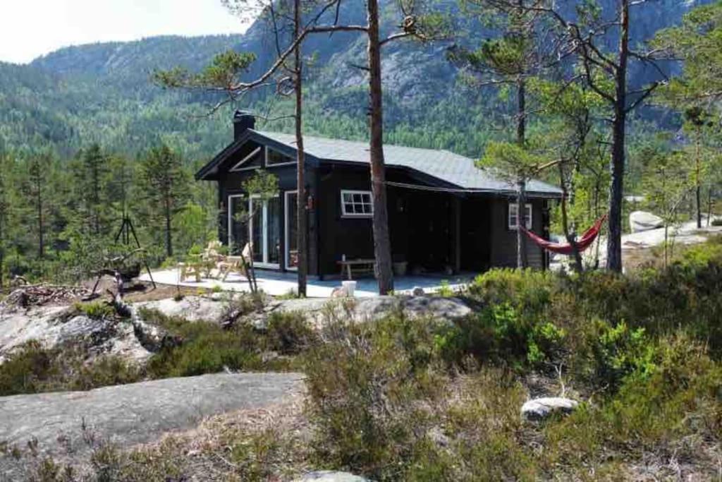 Cosy Cabin Between Lake And Mountain Treungen Luaran gambar